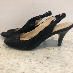 Calvin Klein Kourtney Heels Size 10  TU42